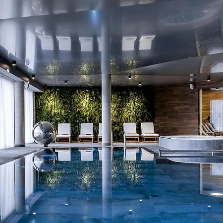 Wonder Hill - Hotelowe Z Dostepem Do Basenow I Jacuzzi Lejlighed *