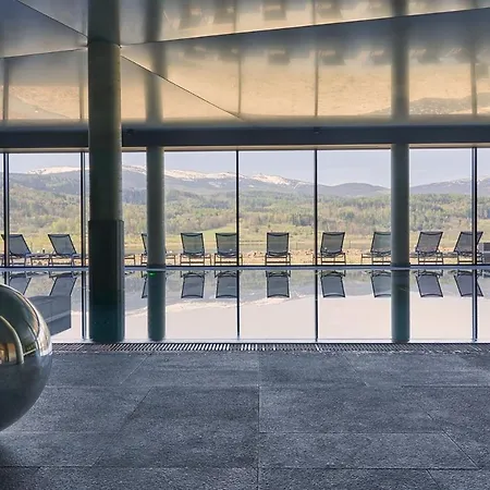 Wonder Hill - Hotelowe Z Dostepem Do Basenow I Jacuzzi Lejlighed *