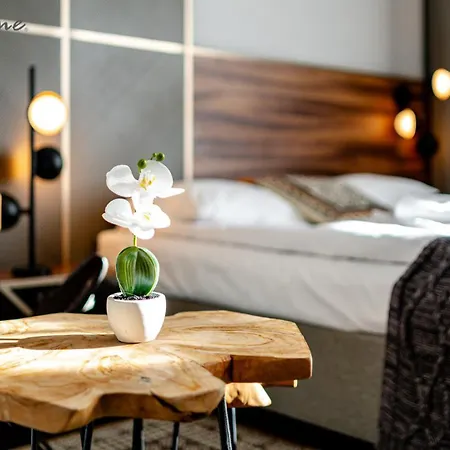 Wonder Hill - Hotelowe Z Dostepem Do Basenow I Jacuzzi