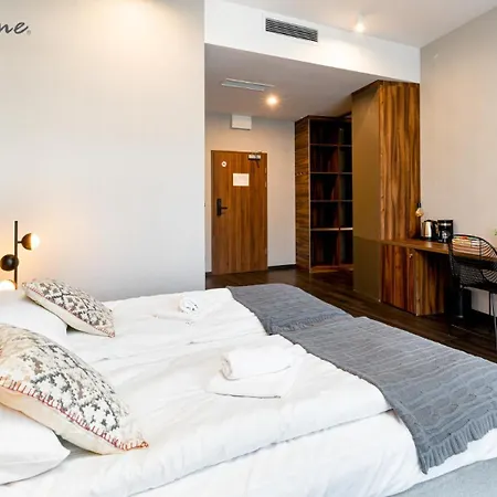 Wonder Hill - Hotelowe Z Dostepem Do Basenow I Jacuzzi Lejlighed