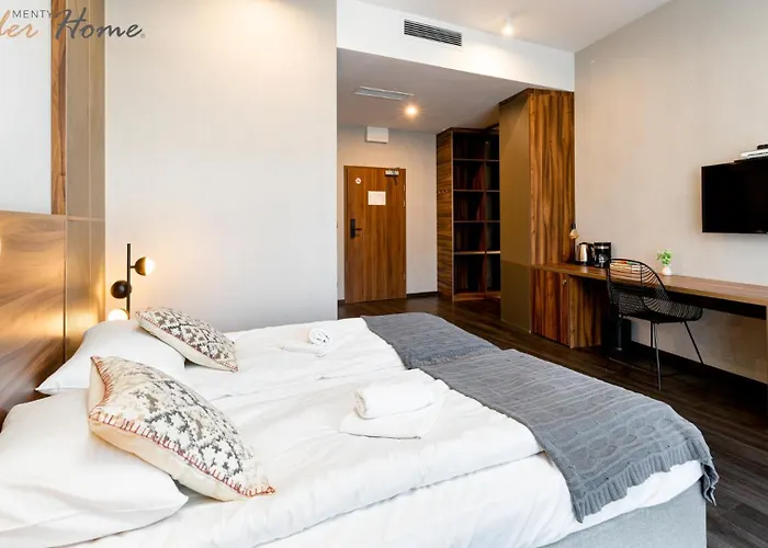 Wonder Hill - Klimatyzowane Hotelowe Z Balkonami Lub Tarasami Apartman